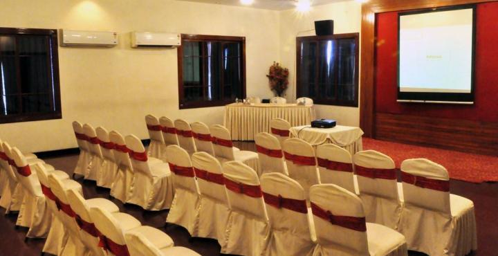 Abbott Hotel Navi Mumbai Buitenkant foto