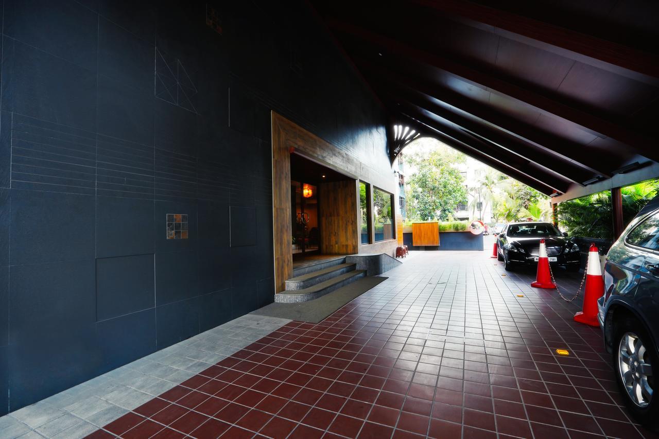 Abbott Hotel Navi Mumbai Buitenkant foto