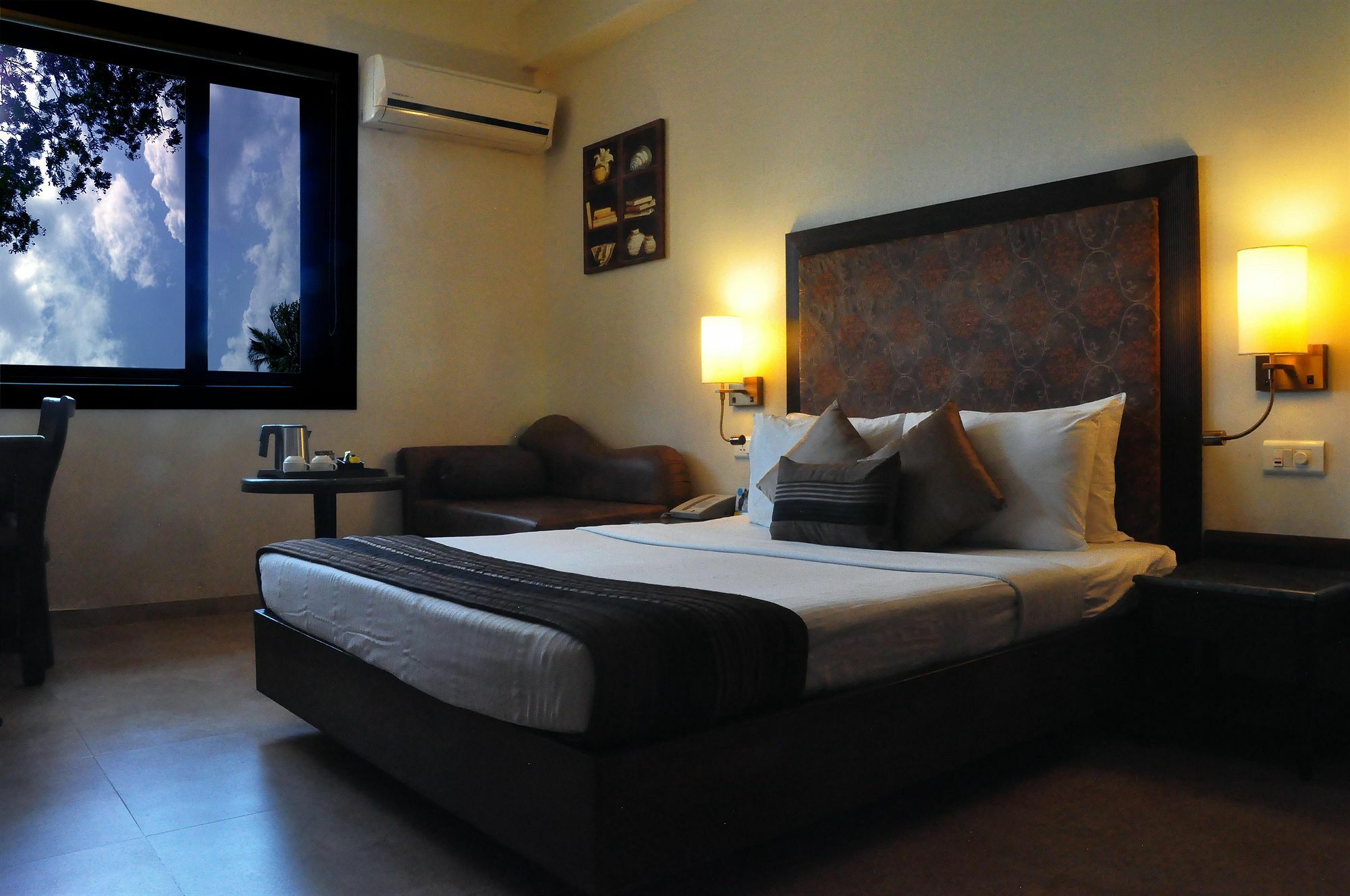 Abbott Hotel Navi Mumbai Buitenkant foto